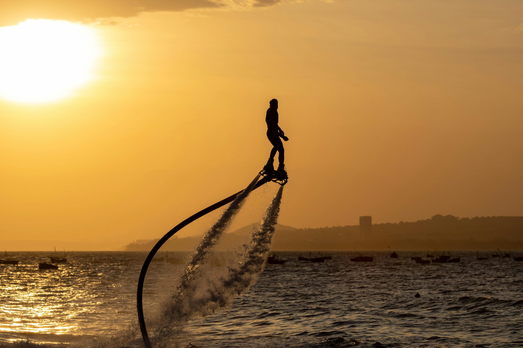 Flyboard volare sull’acqua Airone Residence in Calabria Vicino a Tropea